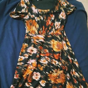 Dress-Luxe by Carmen Marc Valvo